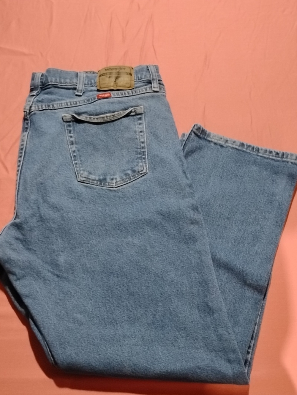 Wrangler Light Blue Relaxed Fit Men’s Jeans 40x32